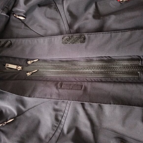 Men's Descente Ski Jacket Size Medium Black - Picture 10 of 14